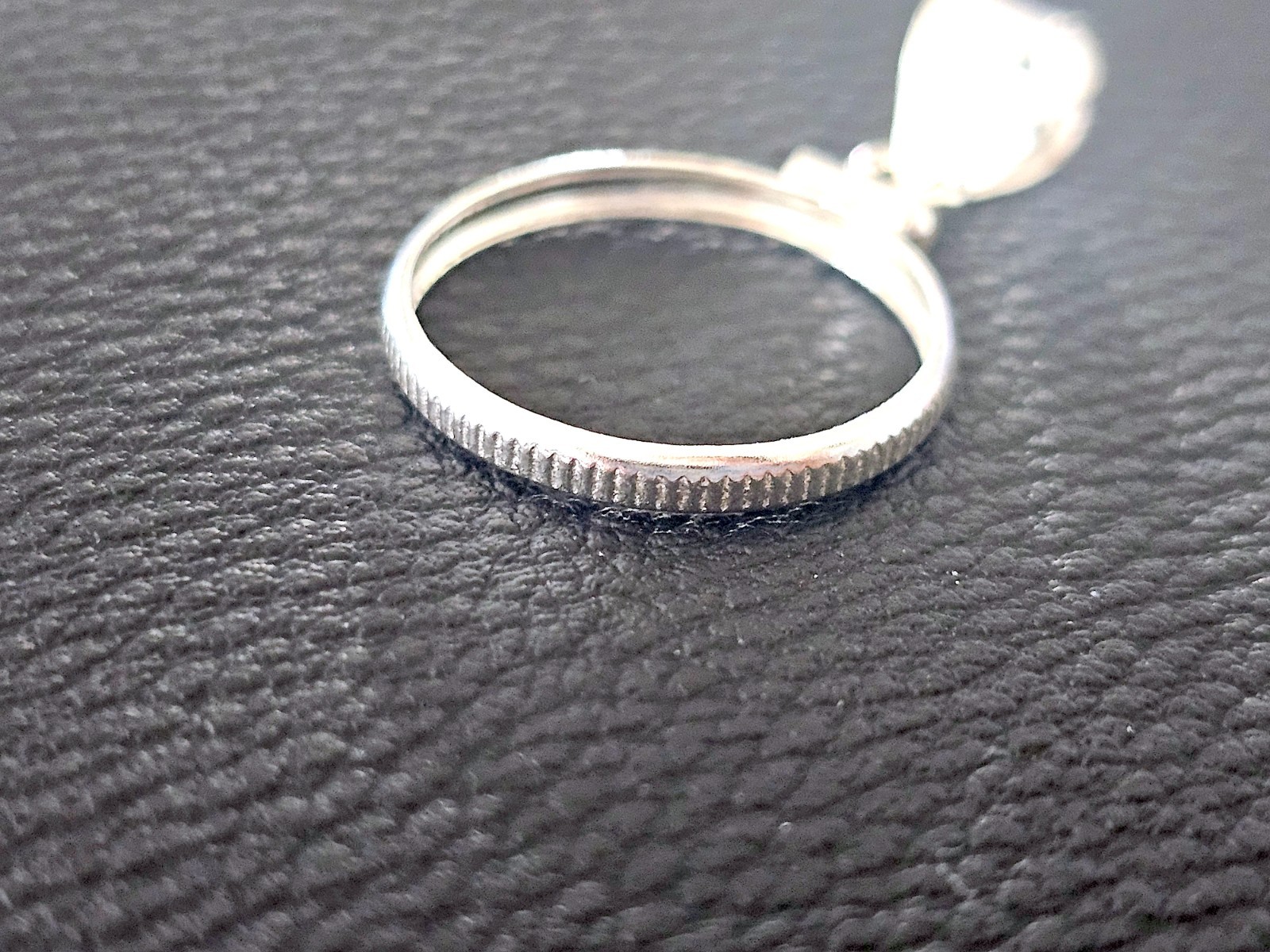 925 Sterling Silver Screw Top Simple Bezel for 18mm Dime 10 Cent Coins