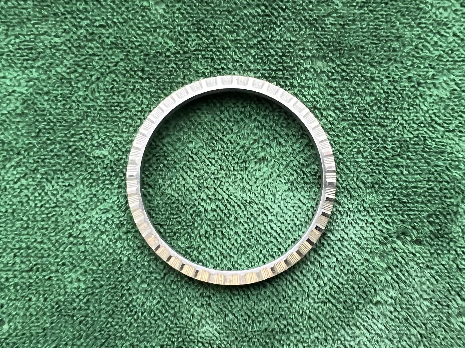Genuine Rolex Datejust 26mm Engine Turned Bezel Steel Ref. 69240 – OC#791