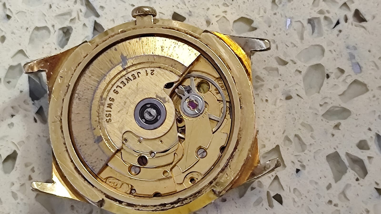 ETA 2873 MOVEMENT with Dial Not Work Good balance FOR PARTS USED