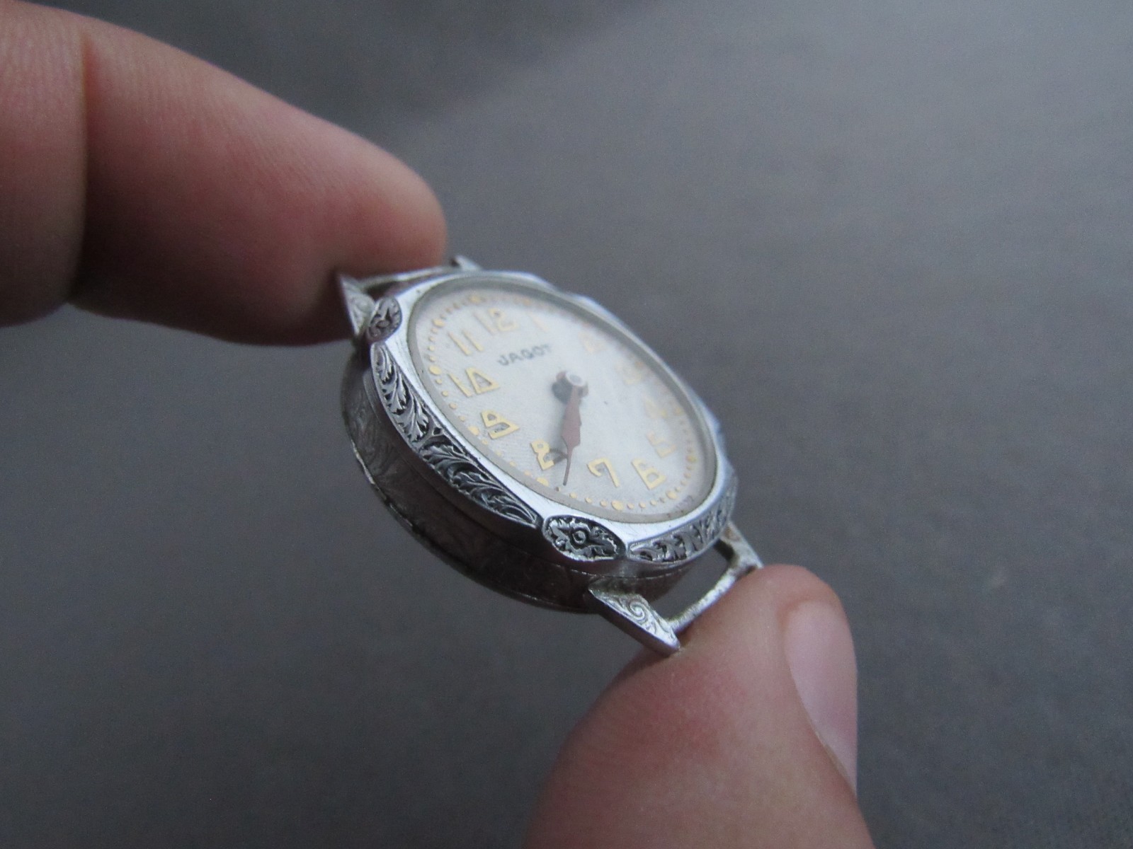 VINTAGE JAGOT ART DECO SILVER TONE ETCHED STEEL CASE WRISTWATCH FOR PARTS