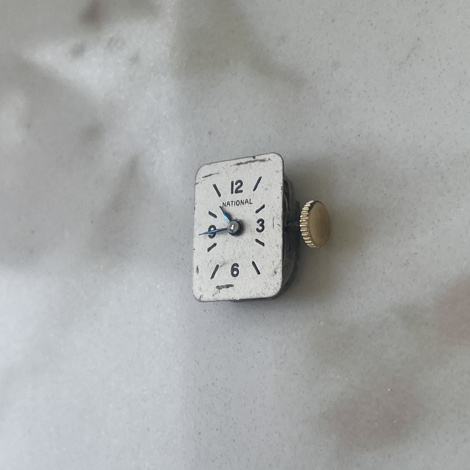 National wind up Swiss watch movement & dial 17 jewel Driva Watch Co. auctions