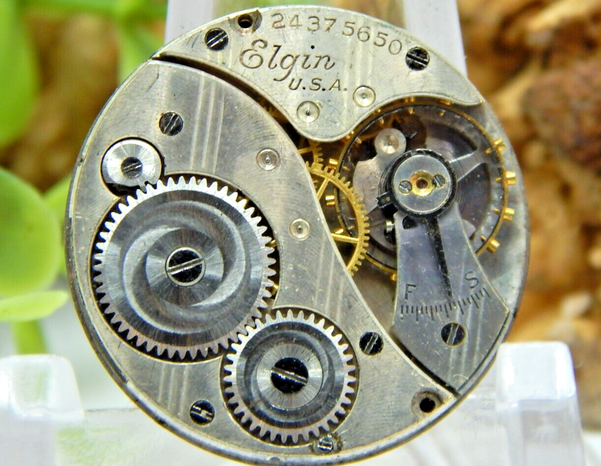 Antique Pocket watch movement Elgin Ladies Grade 431 Model 2 6/0 size Open Face