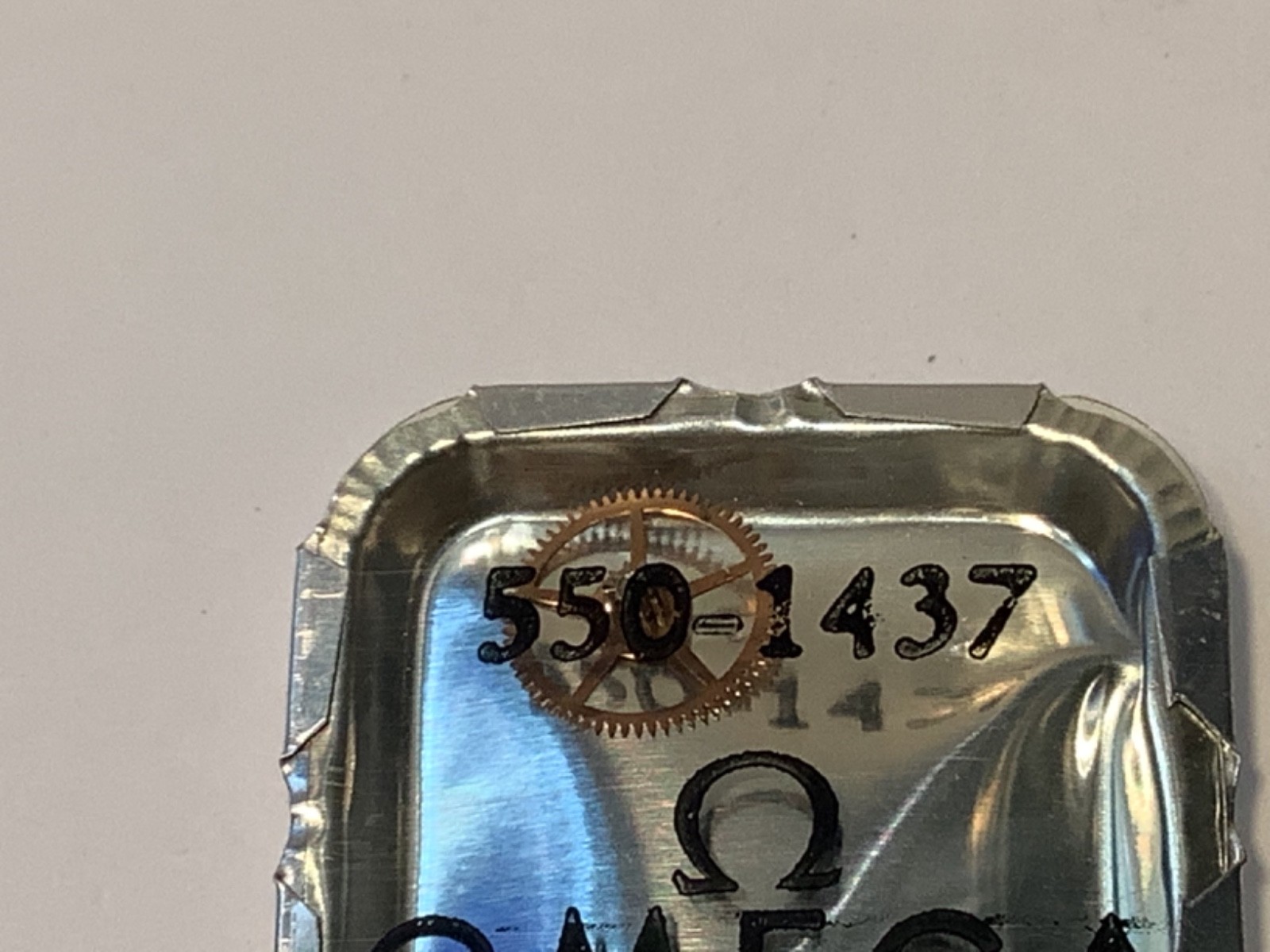 GENUINE OMEGA 550-1400 AND 550-1437 PARTS LOT