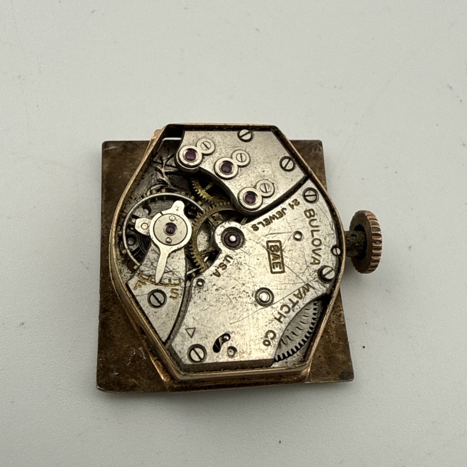 Bulova 8AE 21j Mechanical Watch Movement- For Repair / Parts