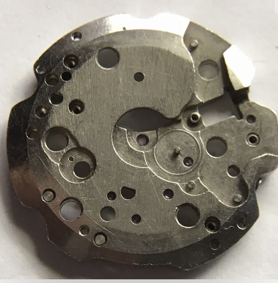 CUPILLARD FE 233-68 : Platinum