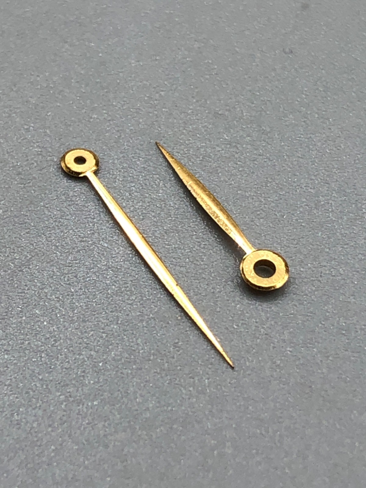 GENUINE 40s 50s OMEGA WATCH GOLD TONE LEAF HANDS Part #140GL 37 WATCHMAKER PARTS