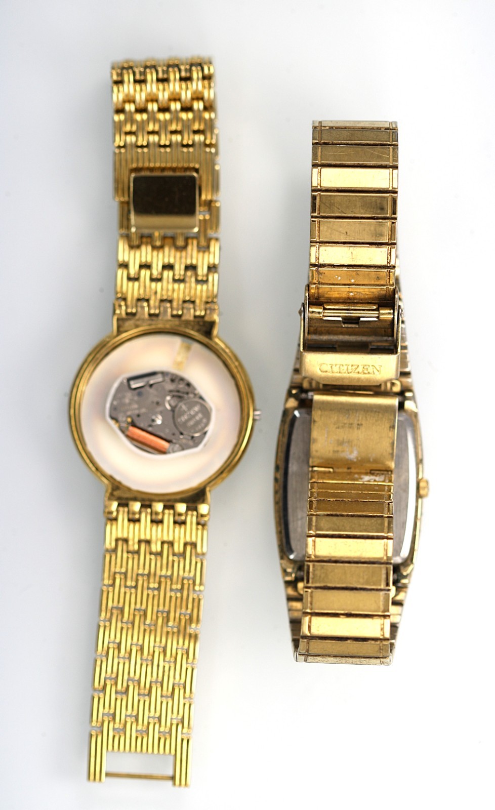 Citizen Watch Men Gold Stainless Steel WR Battery Black Quartz NON-WORKING