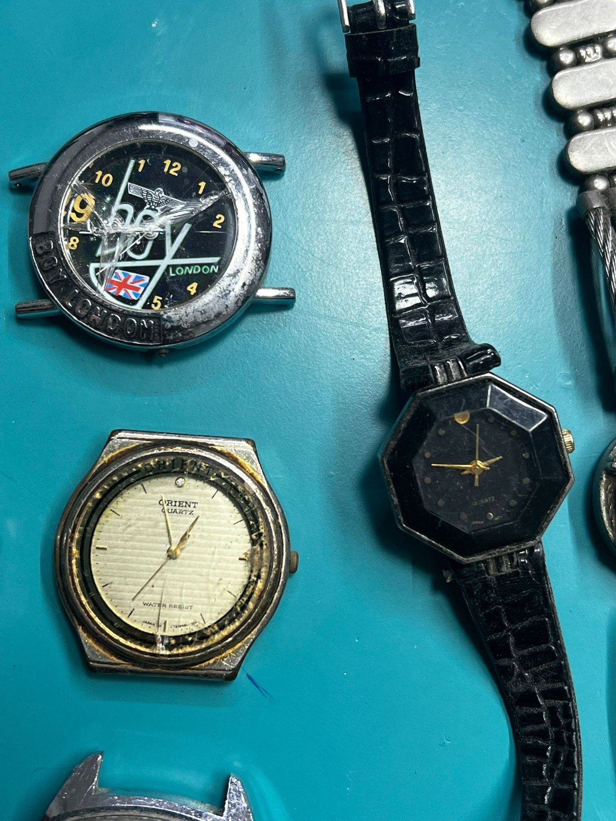 Lot of 14 Vintage Watches – ORIENT, CITIZEN, BOY LONDON – For Parts or Repair