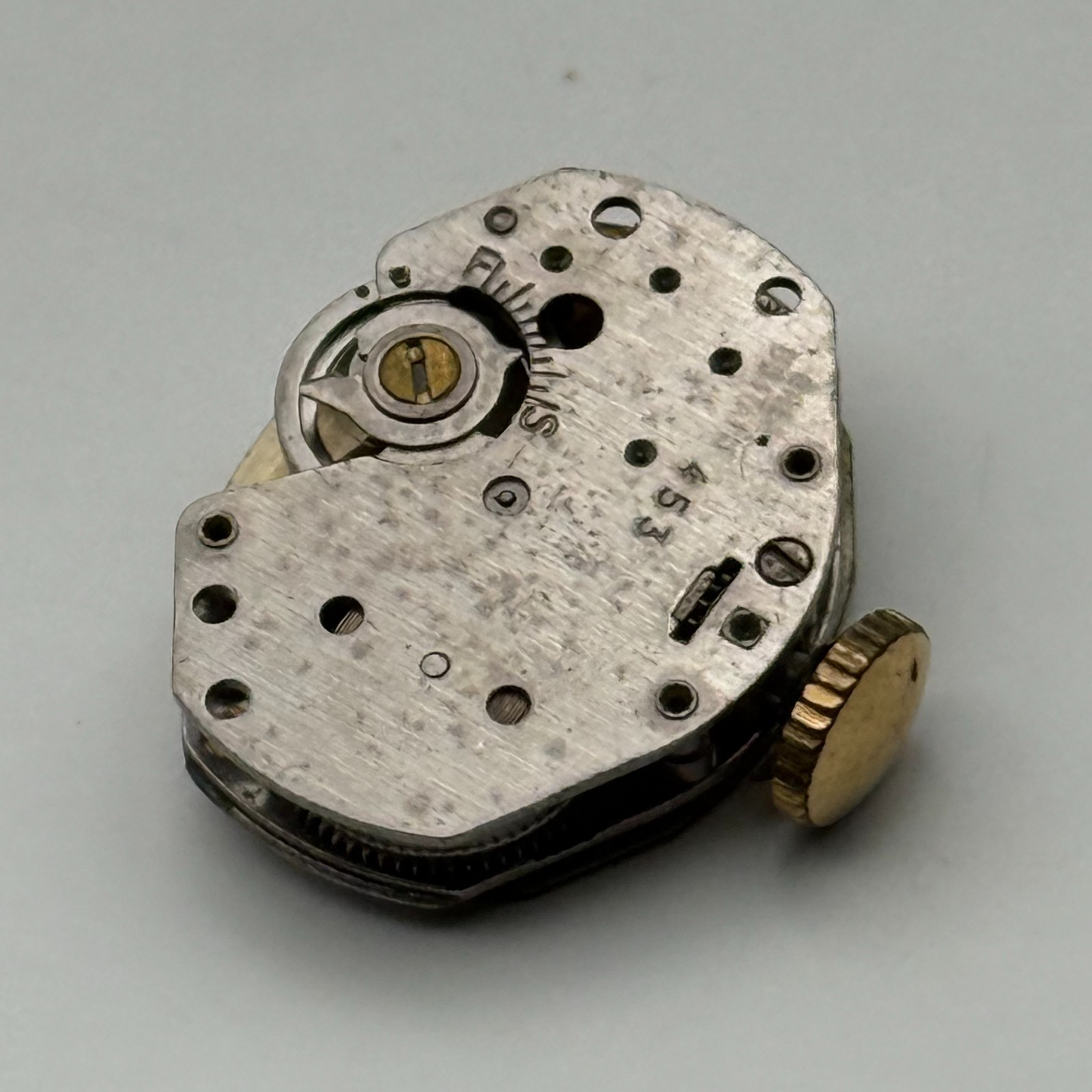 Timex 453 Watch Movement Great Britain Manual Wind Vintage Parts Repair 14.2mm