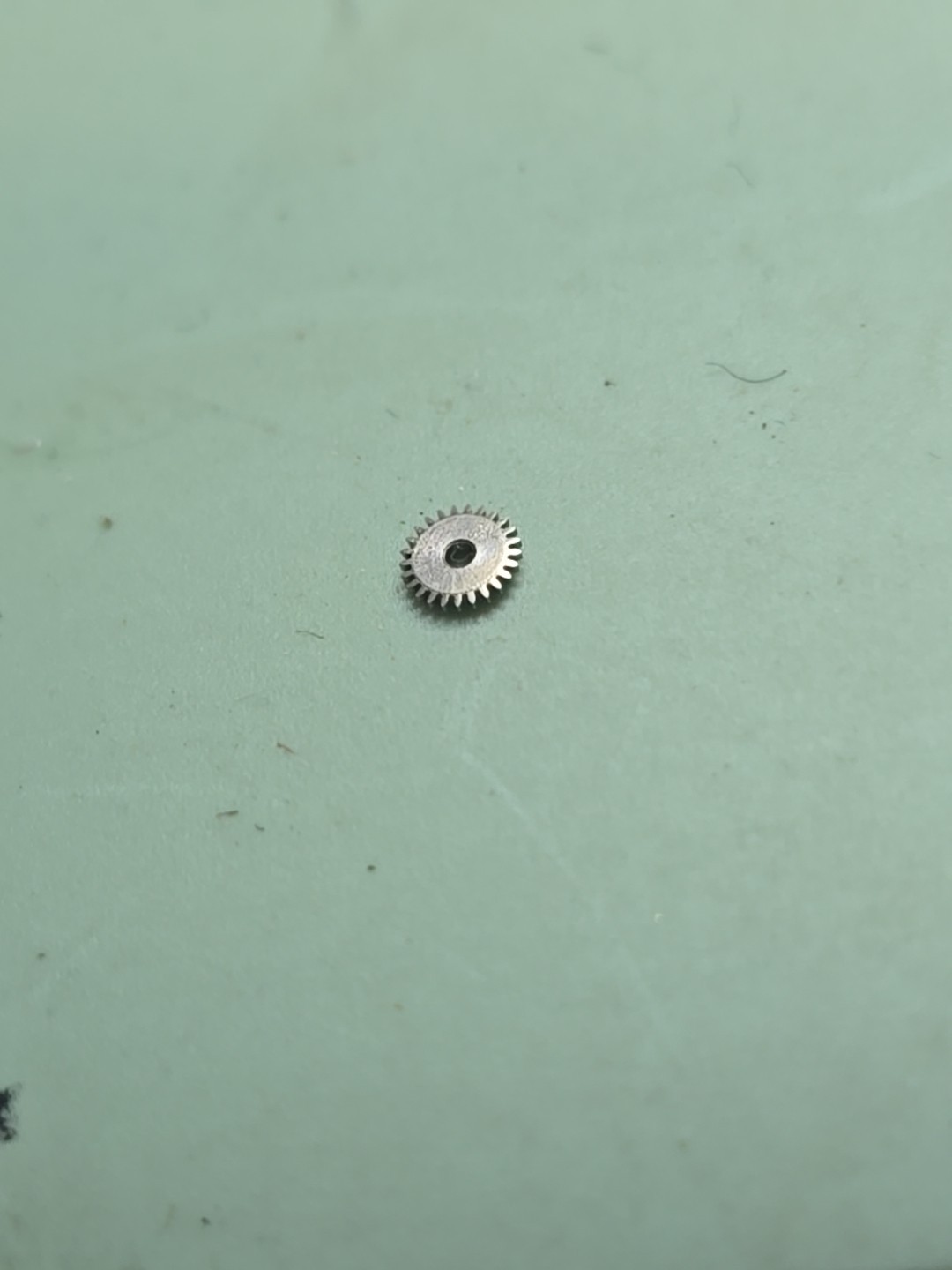 Mondia Zenith 2572 Pc Charging Sprocket (1pcs) Used
