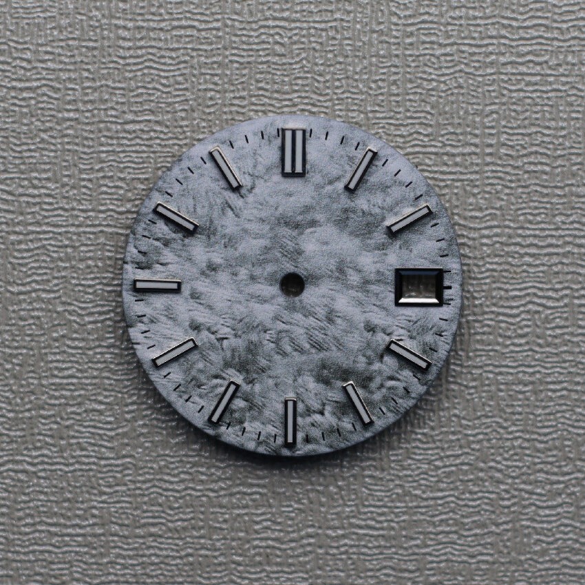 28.5MM Mechanical Watch Dial Green Luminous Dial For NH35 Movement