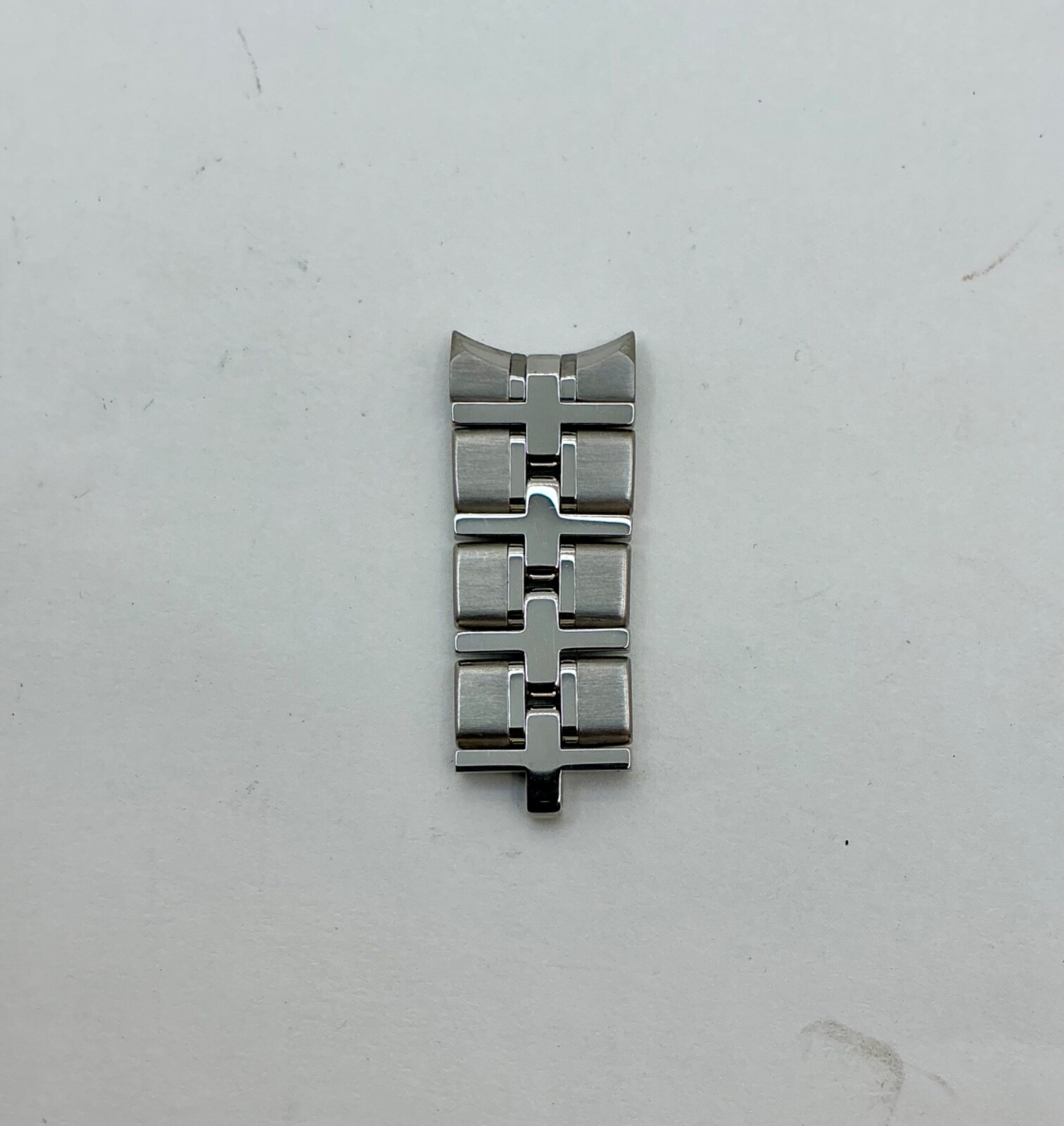 Raymond Weil 9441 Stainless Steel CONTINUOUS Partial Band