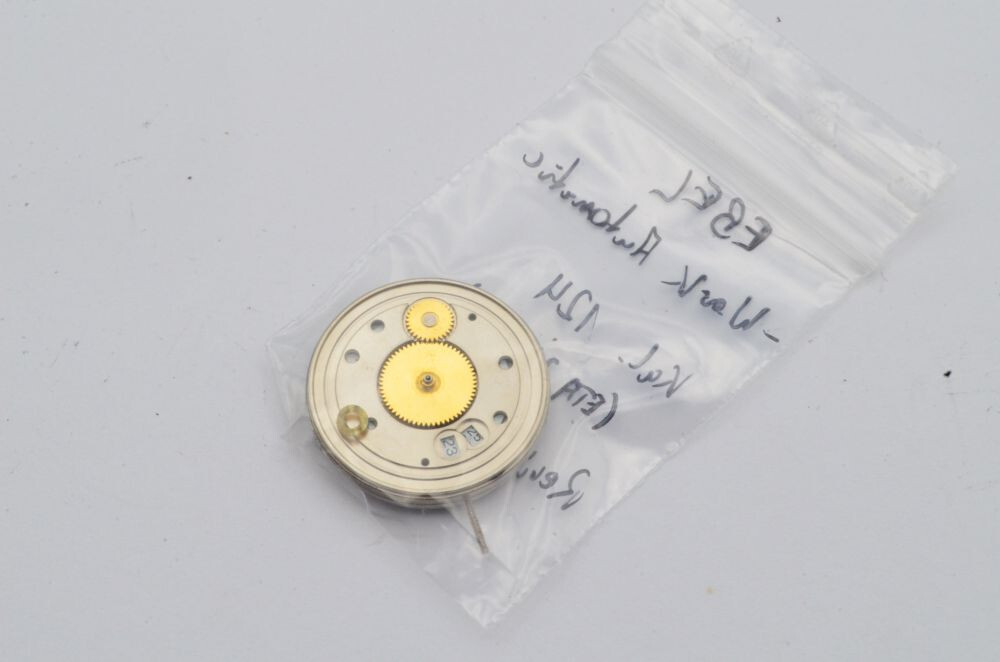 Ebel Caliber 124 Ebel 1911 Worldtimer 1124913 Needs Service