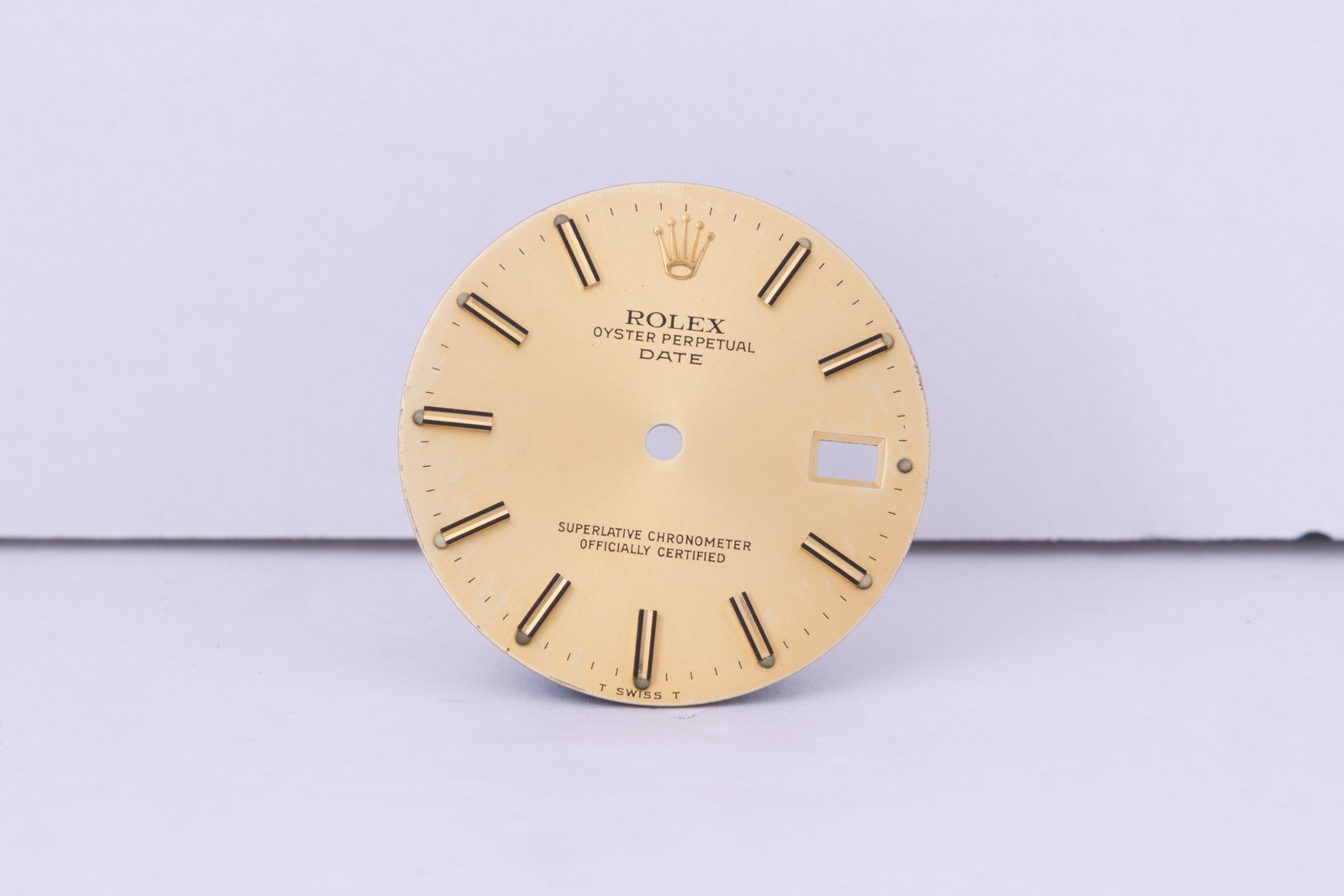 Rolex Date Champagne stick dial for model 1500 FCD30699