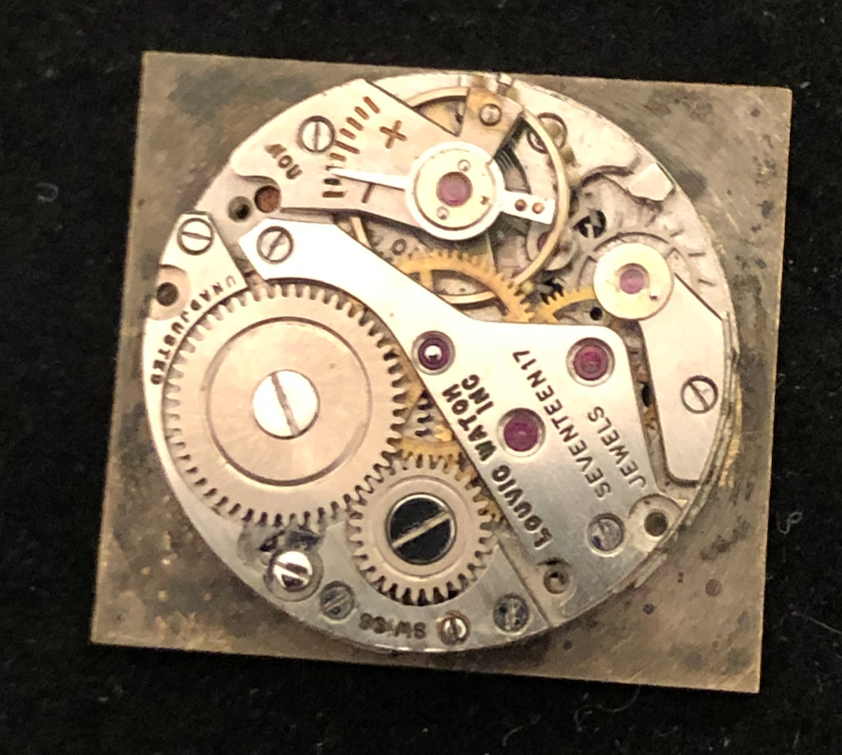 Vintage Kent Louvic Men’s Watch Movement Good Balance 17j Swiss