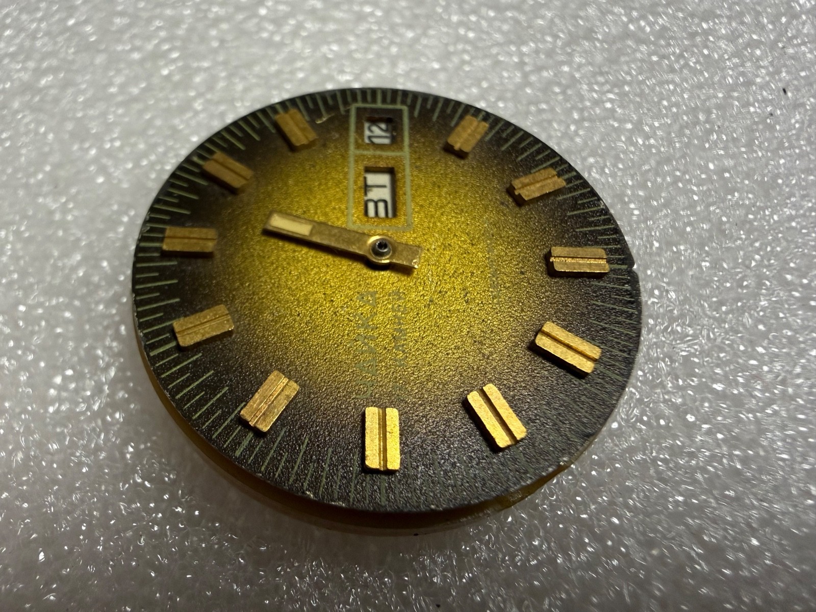 Vintage USSR Watch Movement CHAIKA / Poljot Cal. 2628H – For Parts
