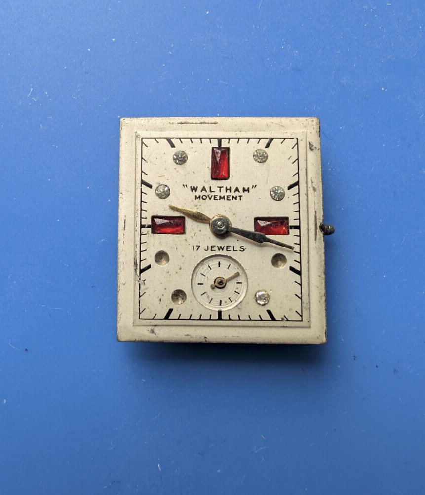 VINTAGE MENS WALTHAM CRESCENT ST 870 WRISTWATCH MOVEMENT FOR PARTS
