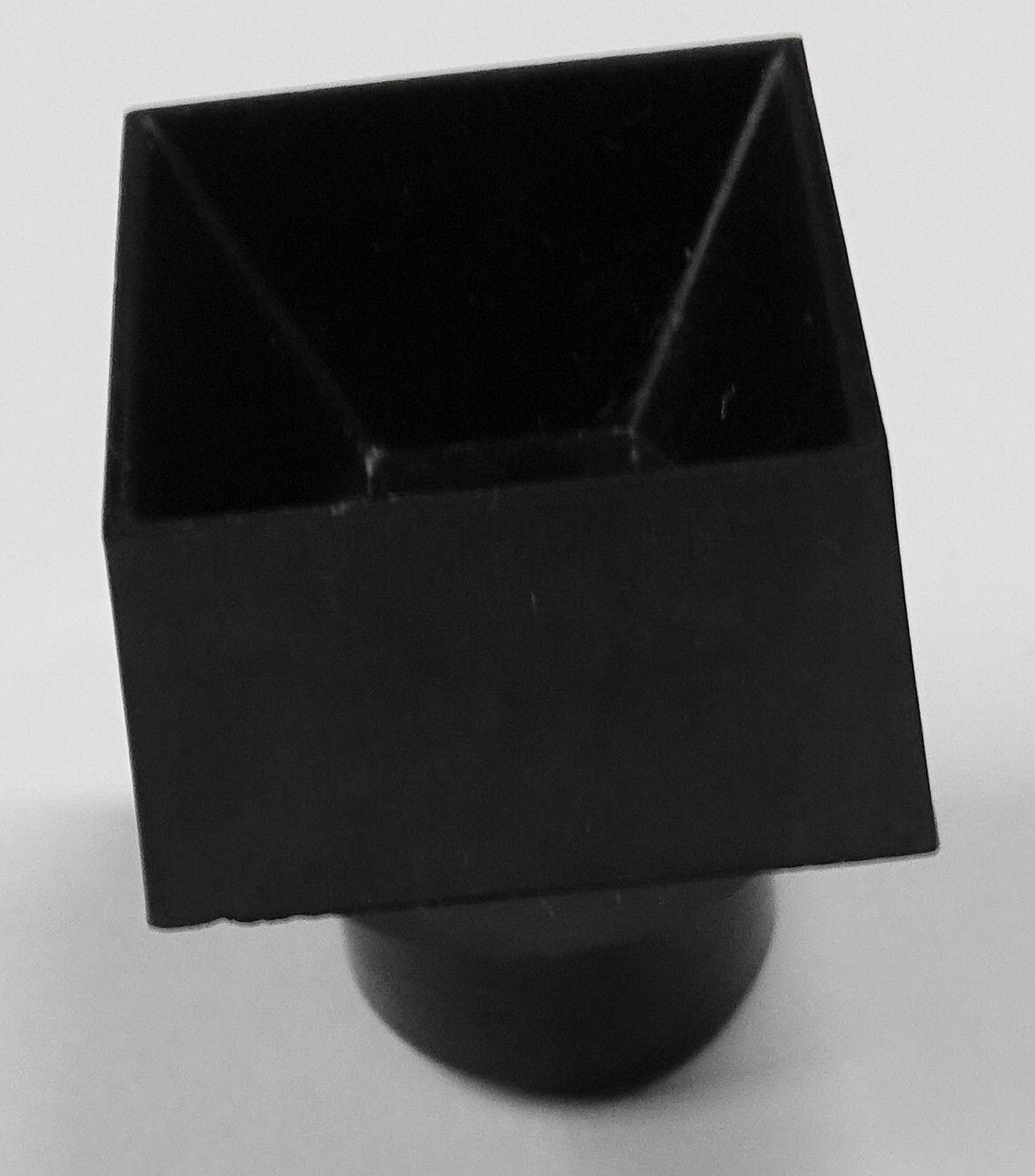 Robur Square Block 19 X 21 Mm Glass Base Plate In Bakelite