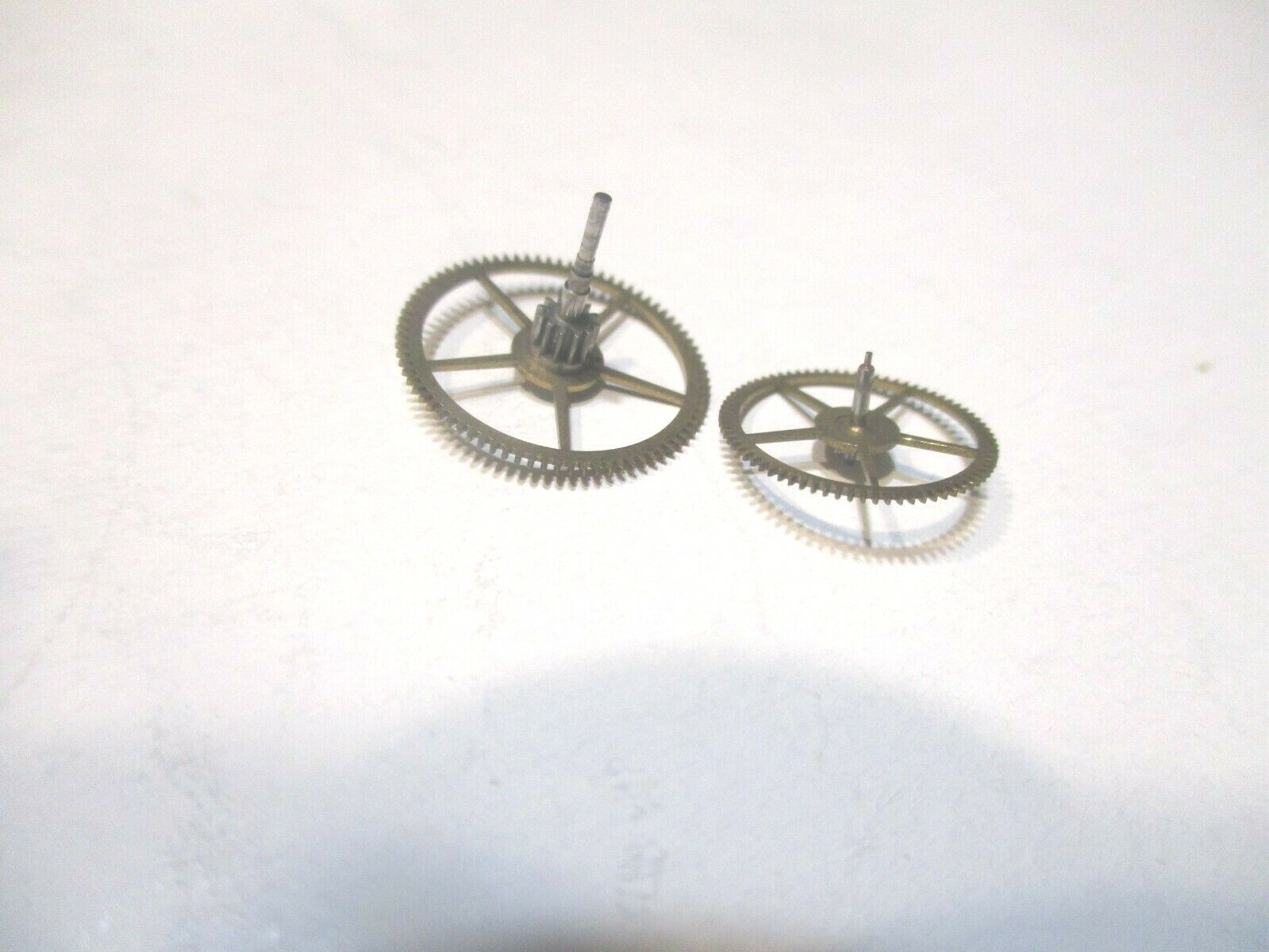 WALTHAM 14 SIZE POCKETWATCH CENTER AND THIRD WHEEL MODEL 84—STAR54-1