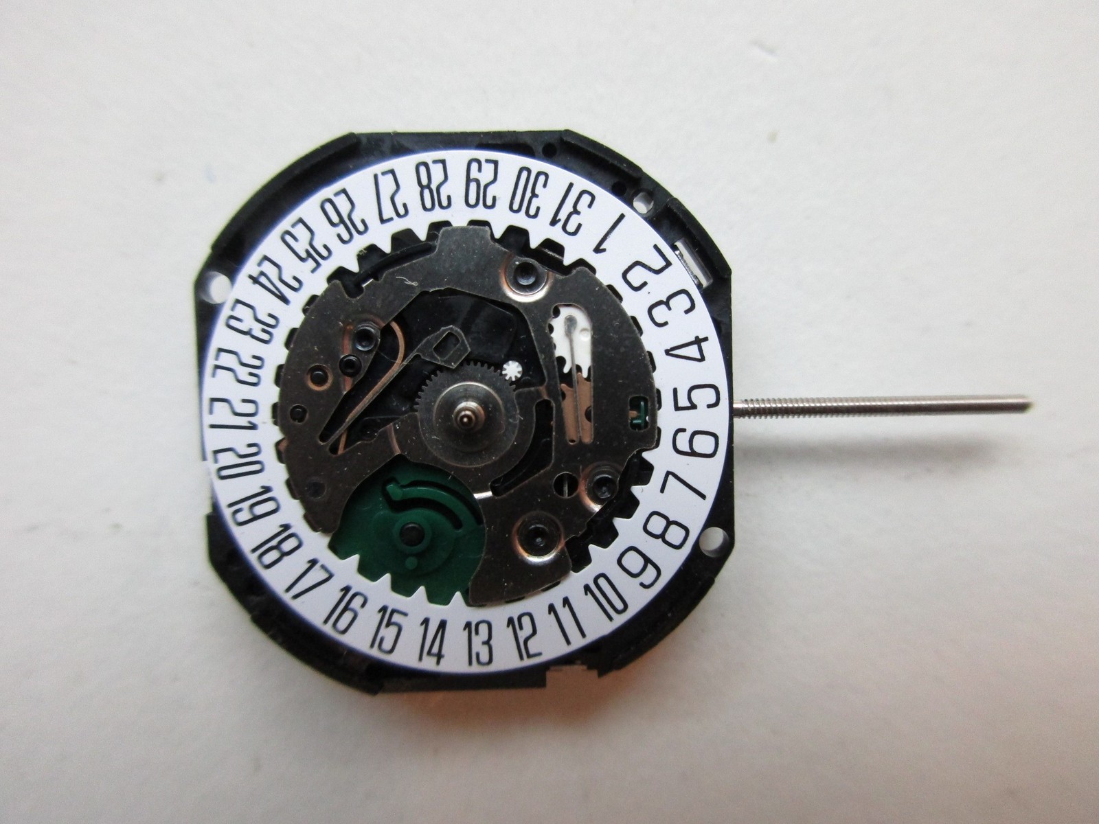 Shiojiri Pulsar Seiko 10½”‘ cal. VP32 N.O.S. watch movement date at 6