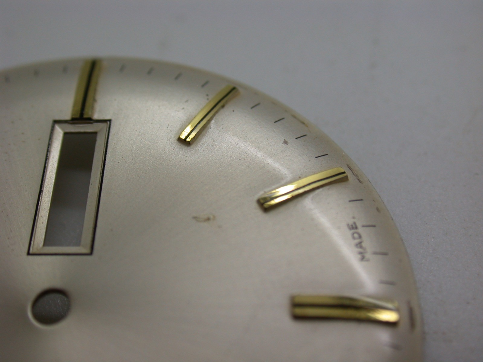 Large Vintage Caravelle Silver & Gold Dial Dual Day 27.40mm Watch Part – 12A22