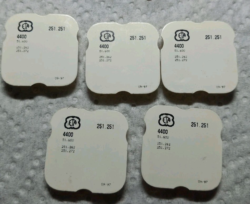 LOT OF 5 / BRIDA PILA-BATTERY CONTACT(4400) ETA 251.251 251.262 251.272