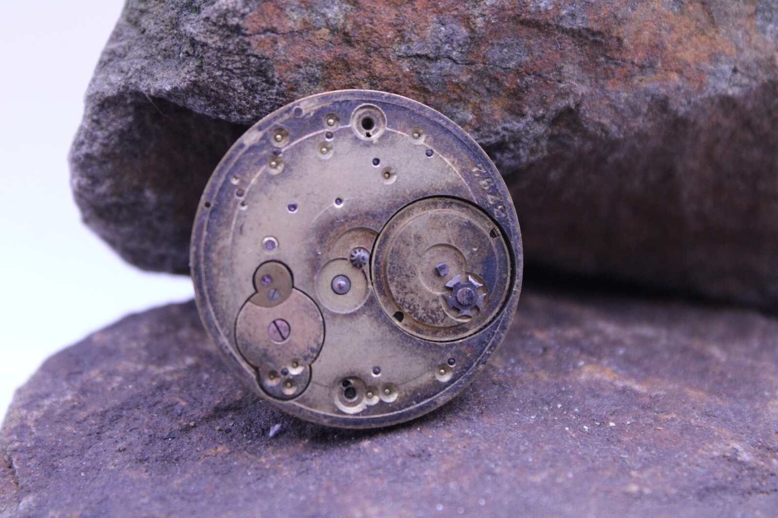 THIN SWISS POCKET WATCH MOVEMENT 31.6mm #3792 KEYWIND 3.5mm THICK FOR REPAIR(A5)