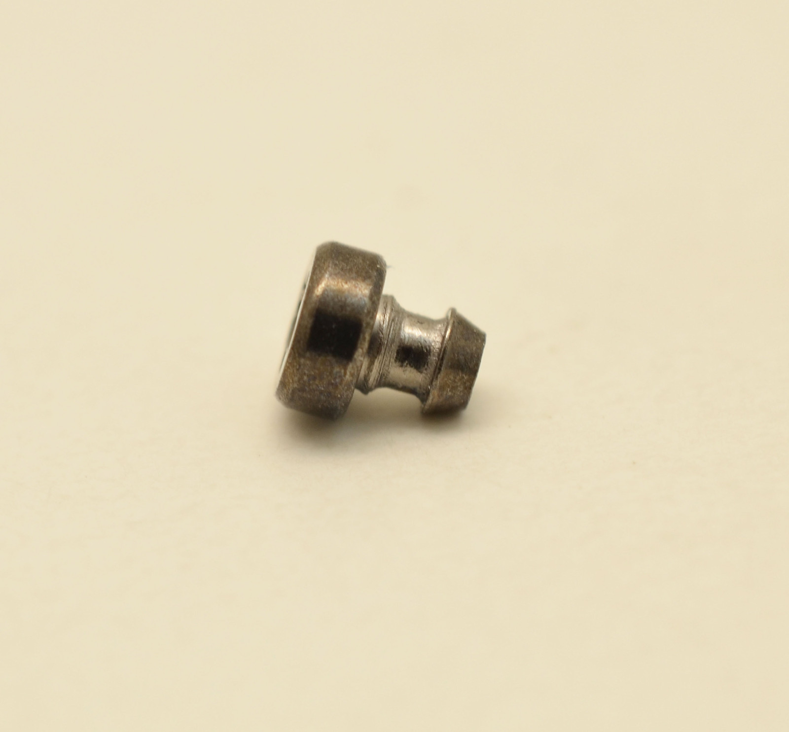 Genuine Casio GW7900 GW7900B GR7900KG GR7900NV GW7900MBS bezel decorative Screw