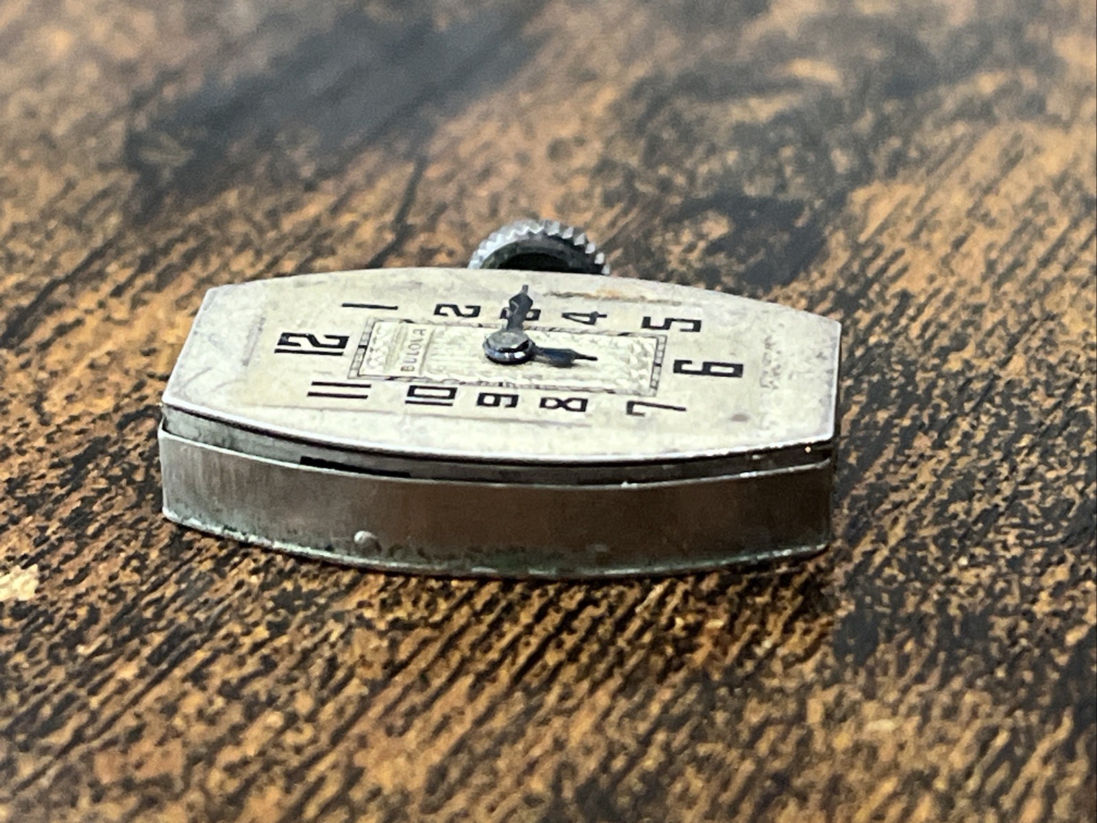 Vtg 1930’s Bulova Watch Wind Up Movement 16mm 15 Jewels FOR PARTS Collectible