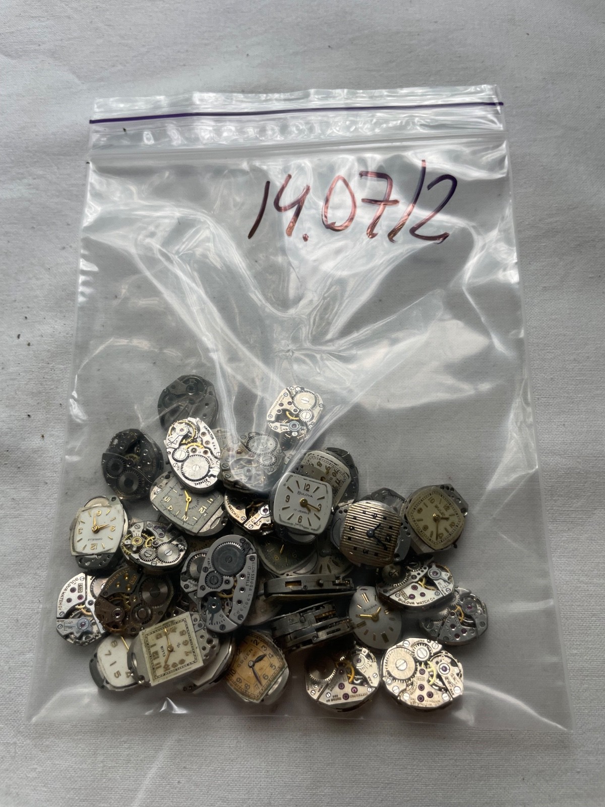 40 movement for USA ladies watches AS IS – Elgin Bulova Waltham Gruen etc.