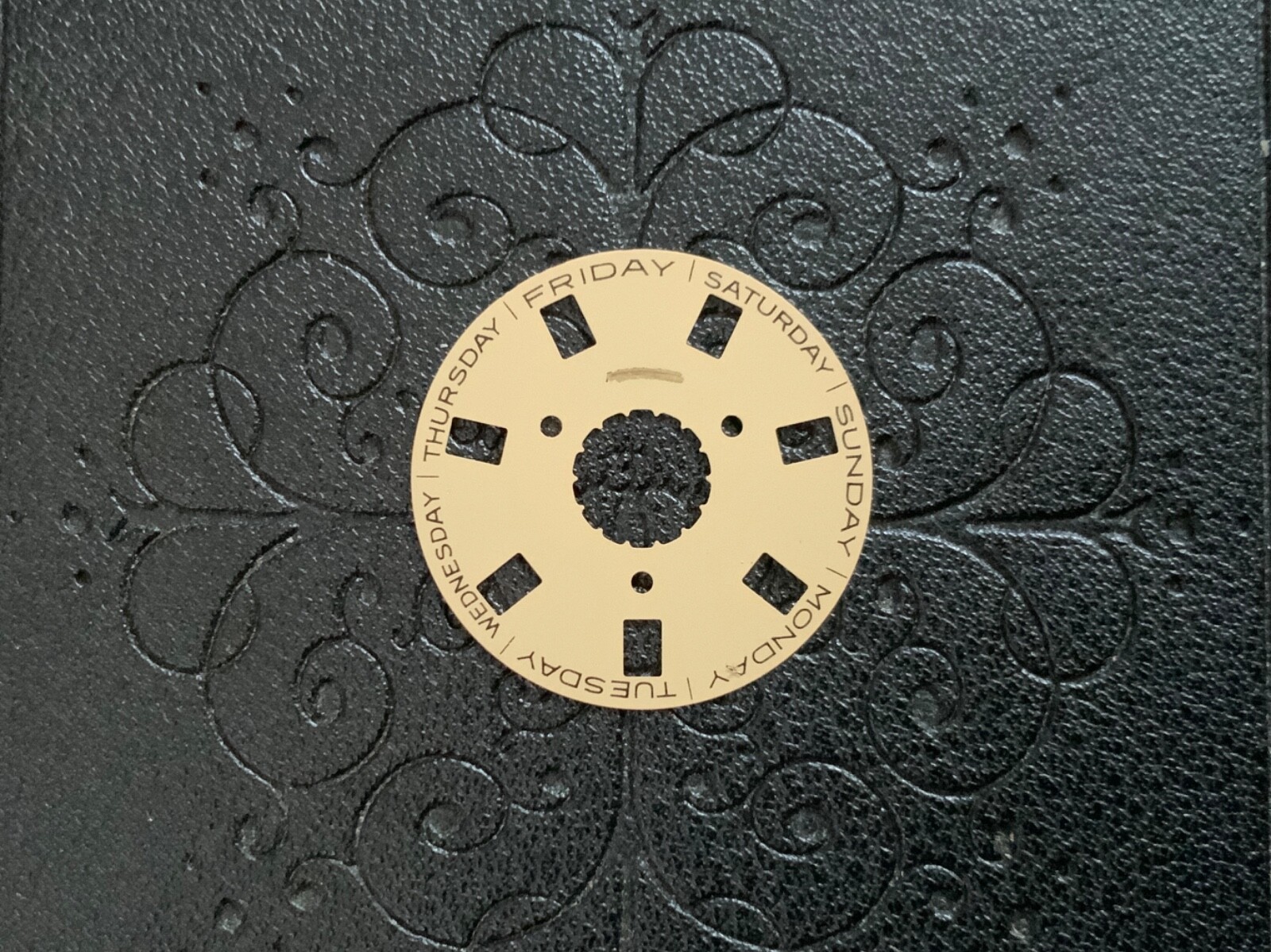 DAY DISC CHAMPAGNE FOR ROLEX President 18238 18248 – 3155 Movement