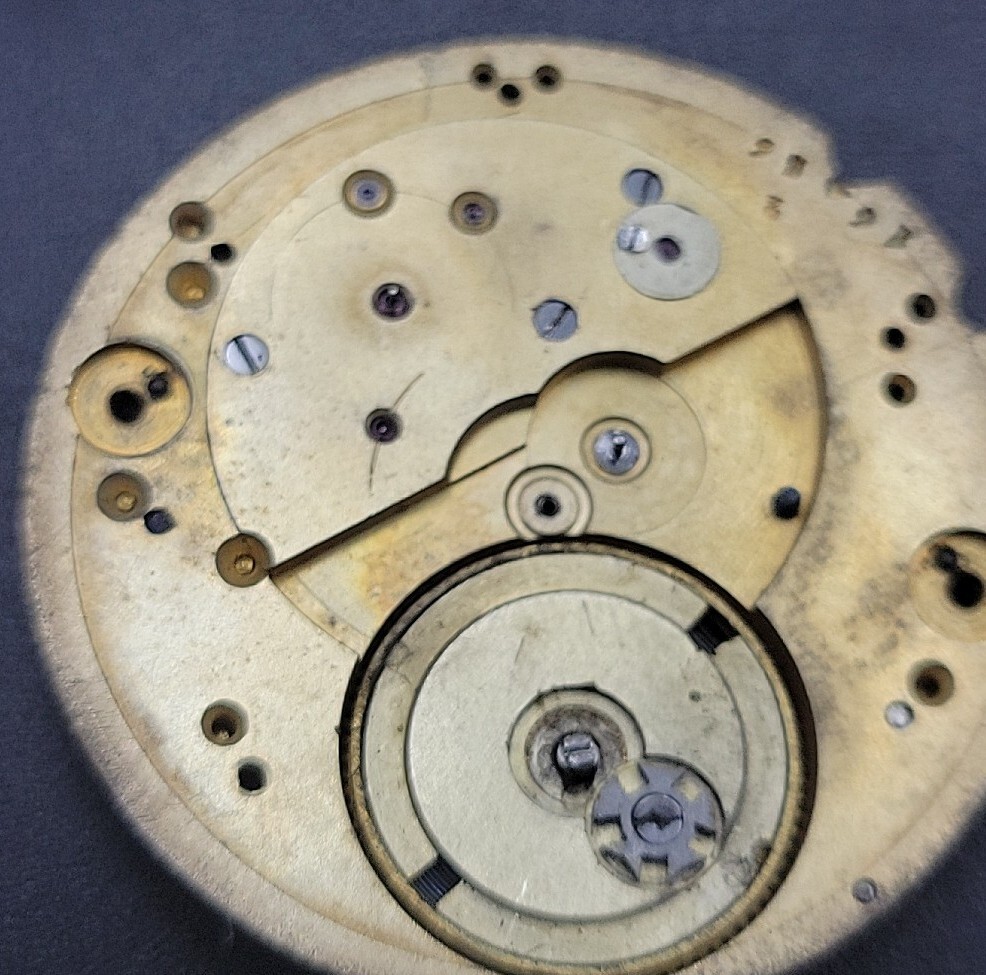 Antique Leon Huguenin Pocket Watch Movement 36.5mm For Repairs
