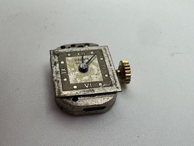 Vintage Driva Geneve 17 Jewels Swiss Watch Movement Parts/Repair