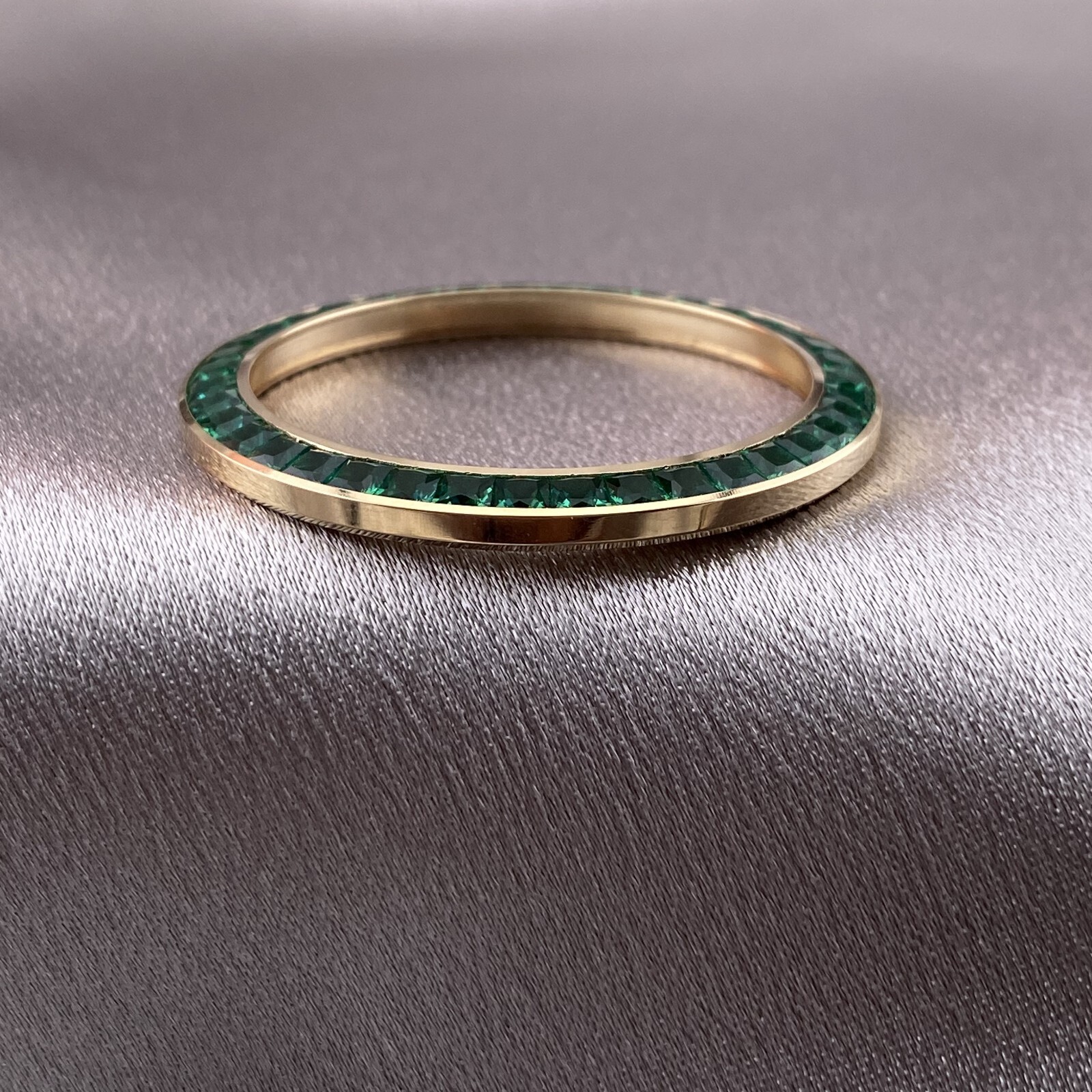CUSTOM EMERALD BEZEL 14K YELLOW GOLD TO FIT ROLEX DAYTONA 40MM