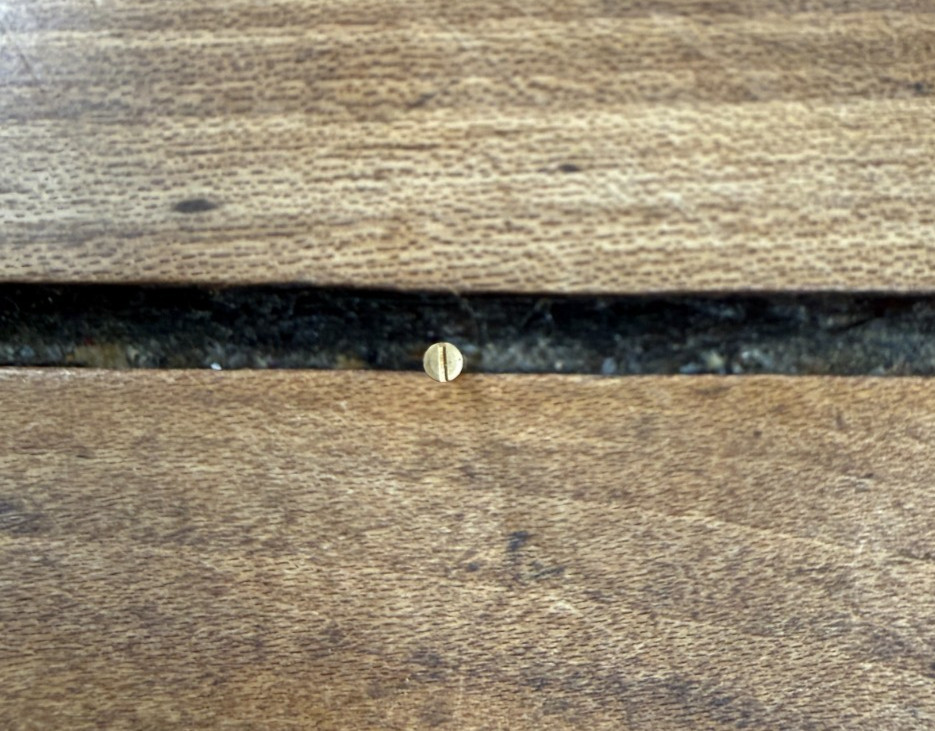 Genuine Used 18k Yellow Gold Link Screw For Cartier Santos Galbee GM VA280158