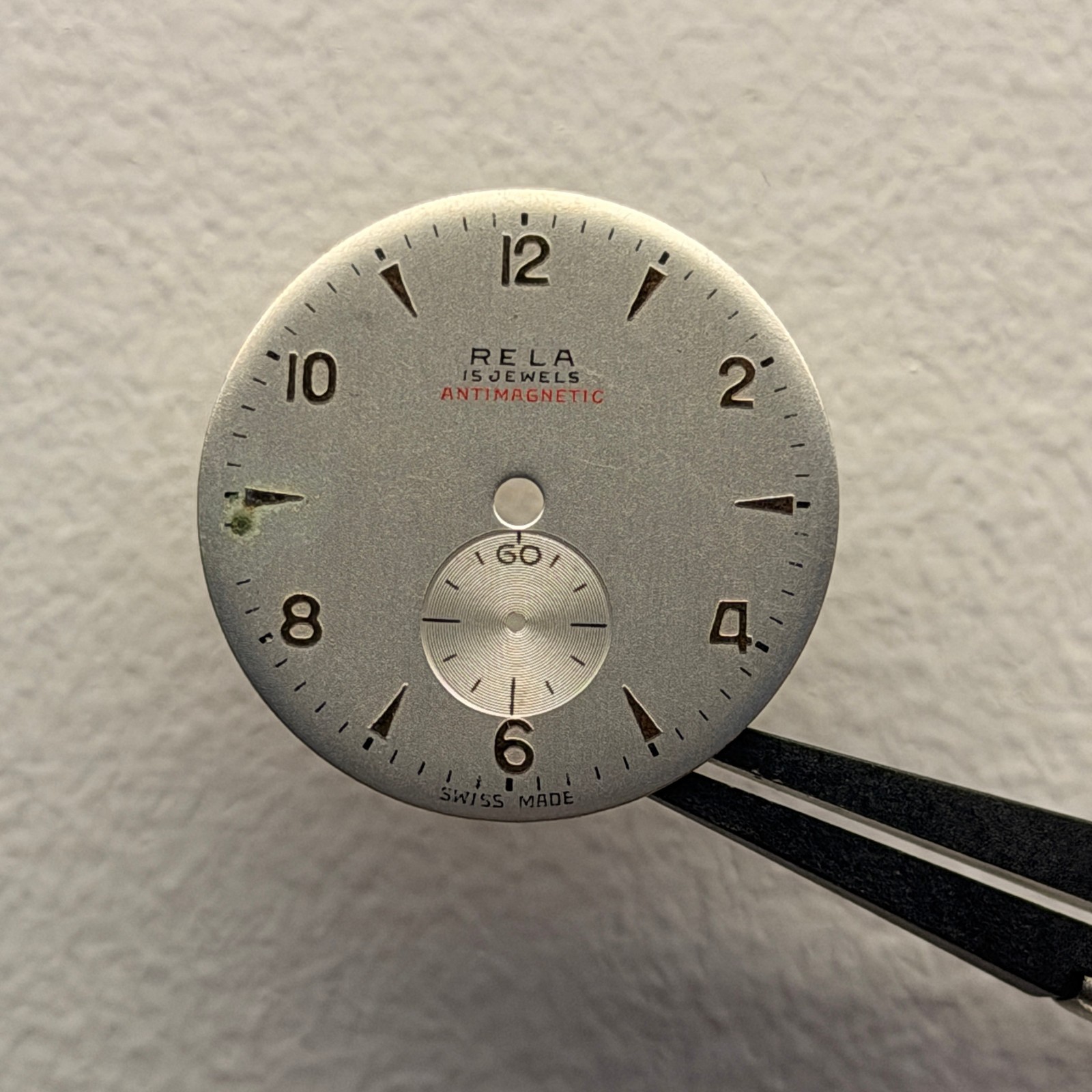 Rela 15 Jewels Antimagnetic Small-Seconds Silver Vintage Watch Dial 28mm