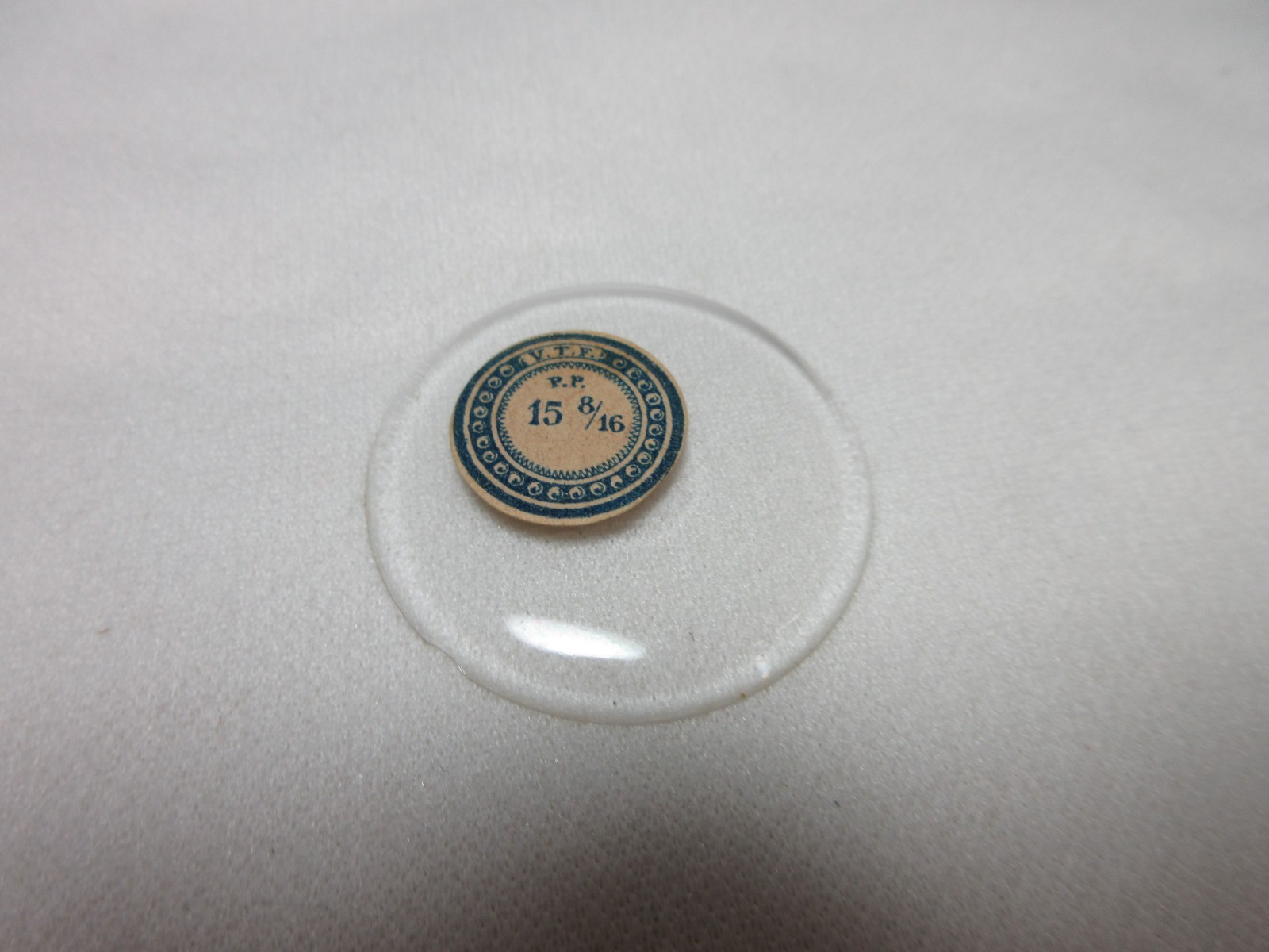 GLASS POCKET WATCH CRYSTAL BULLSEYE SIZE 15 8/16 REPLACEMENT PART #X15