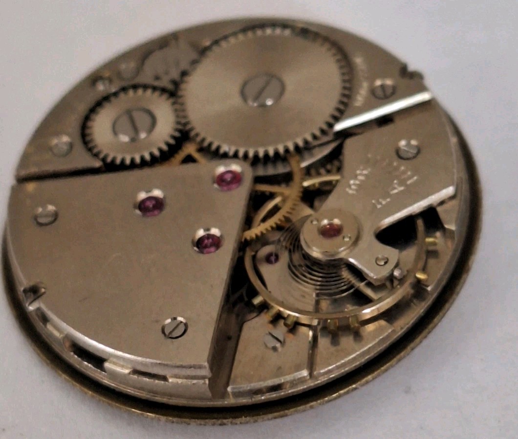 Vintage Avia Men’s Mechanical Watch Movement (Balance Is Okay)