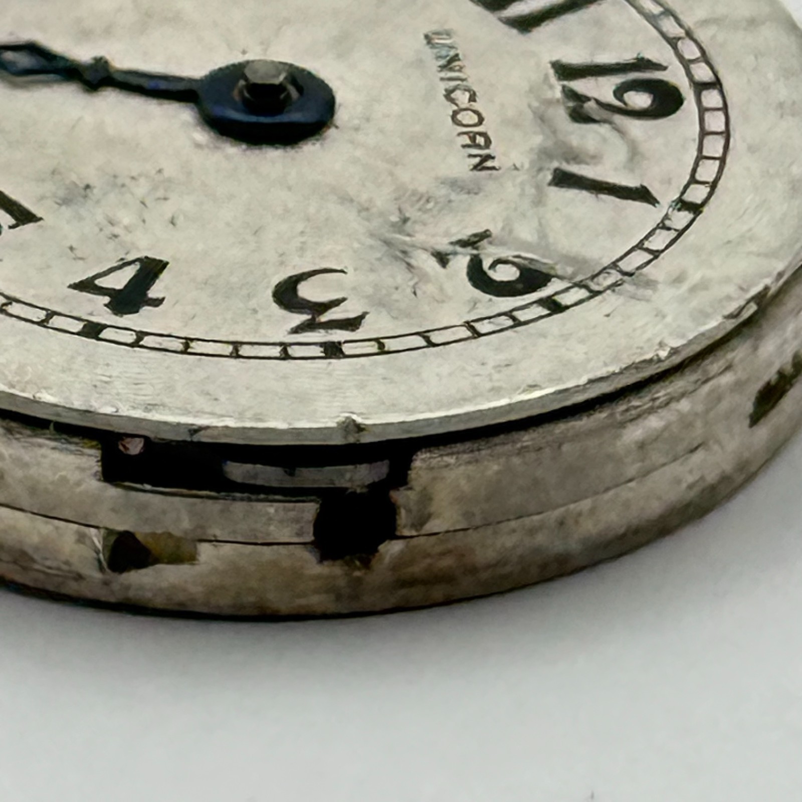 Unicorn Watch Movement Swiss 15 Jewels Small Manual Wind Parts 19.6mm