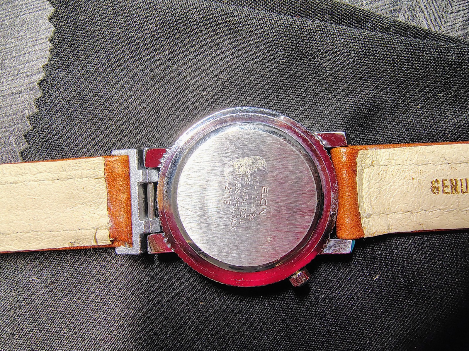 Men’s Vintage Elgin Sportsman Watch With Unique Elgin Metal Strap Connector,35mm