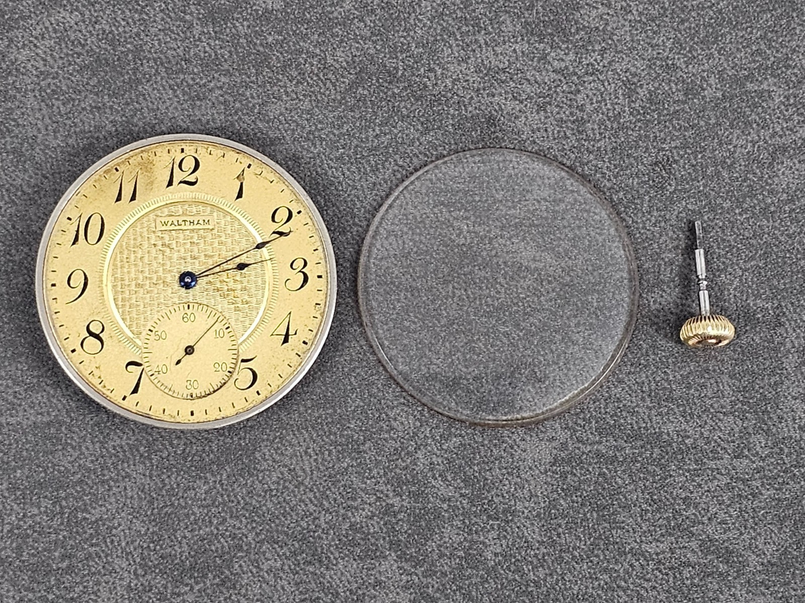 BROKEN Waltham Watch Co 40mm 19 Jewels Pocket Watch Movement