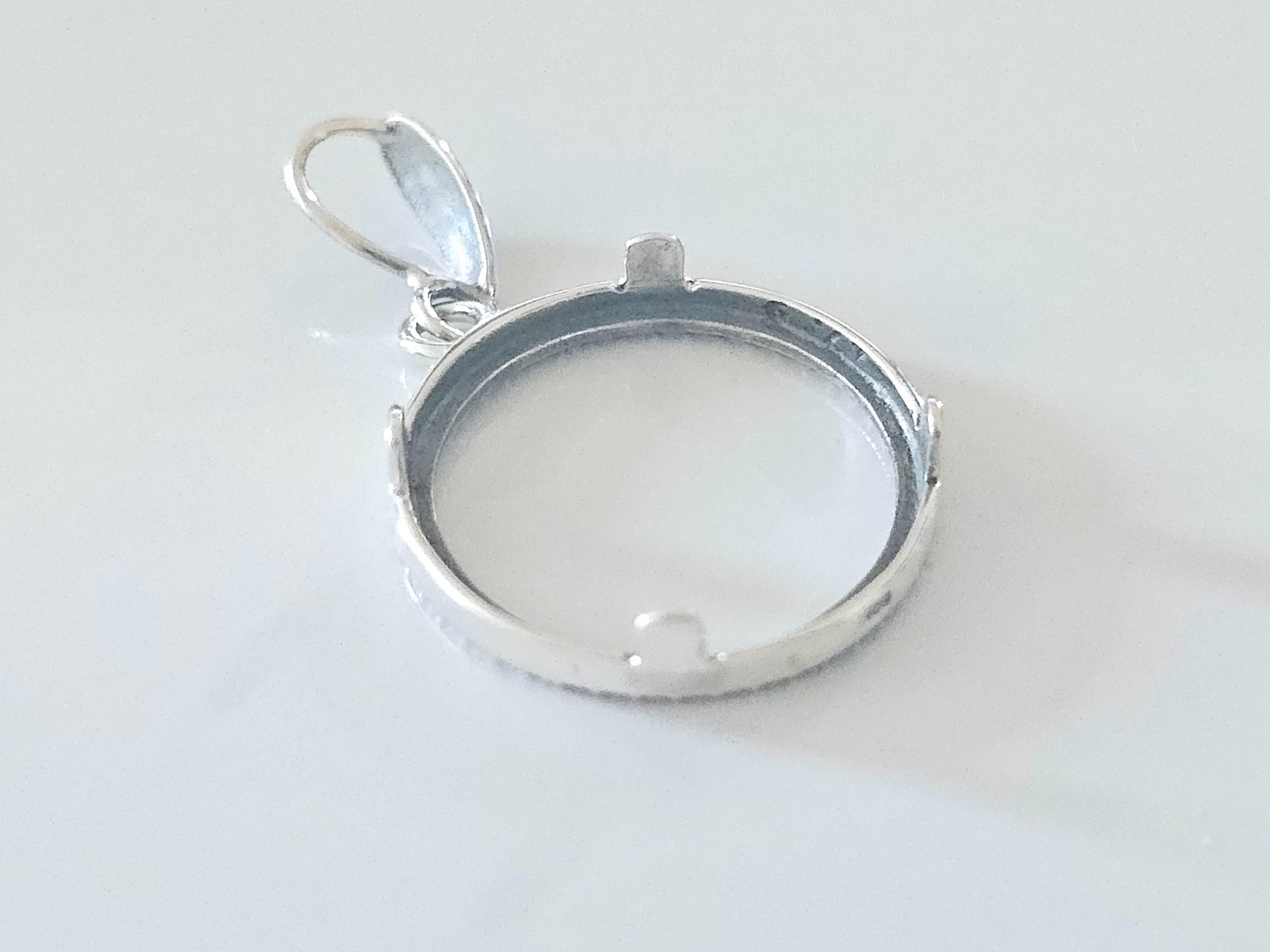 925 Sterling Silver Prong Back Illusion Edge Bezel for 18mm Dime 10 Cent Coins