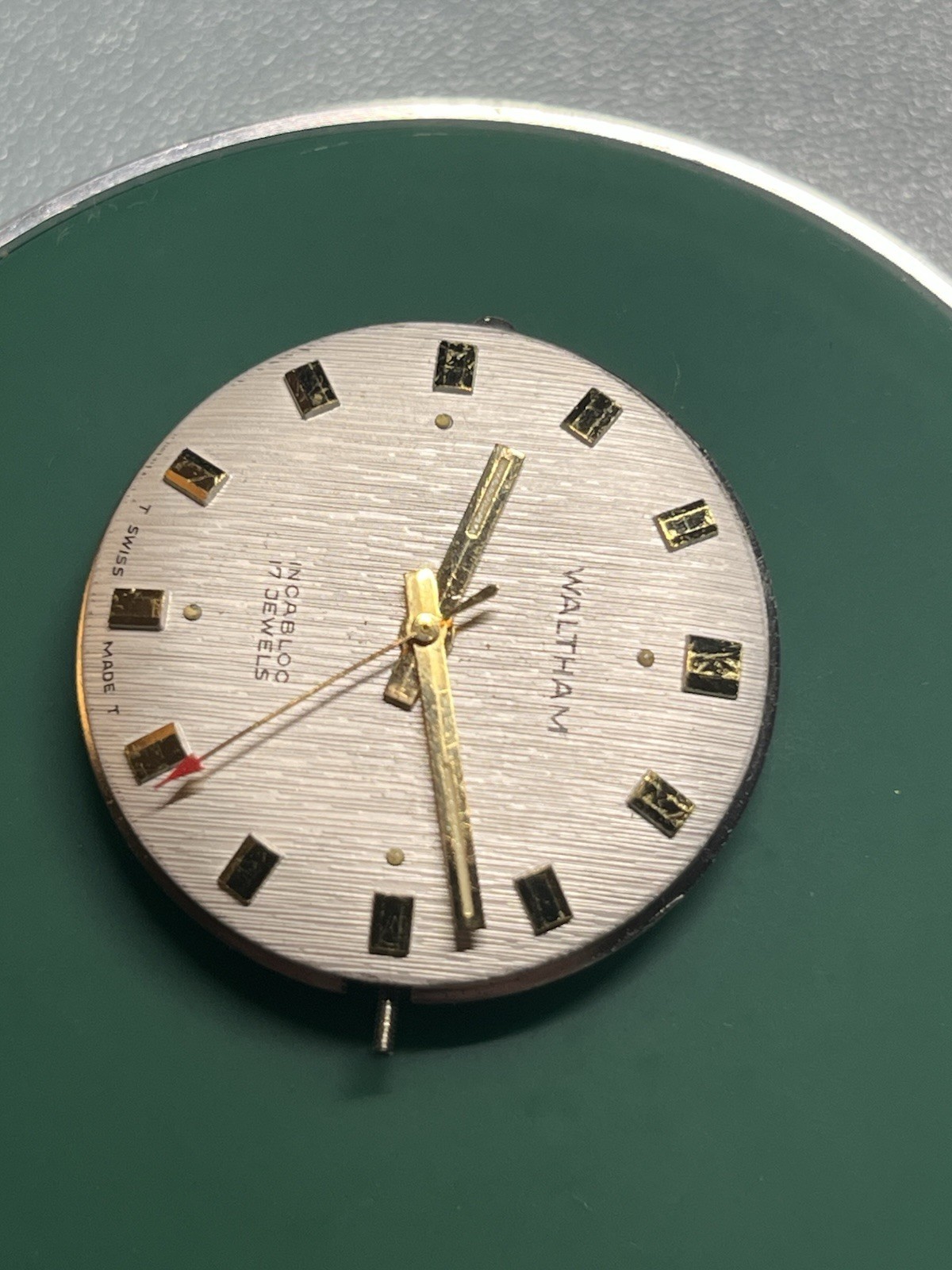 RUNNING Waltham FHF ST 96 Watch Movement 17j With Wood Grain Dial