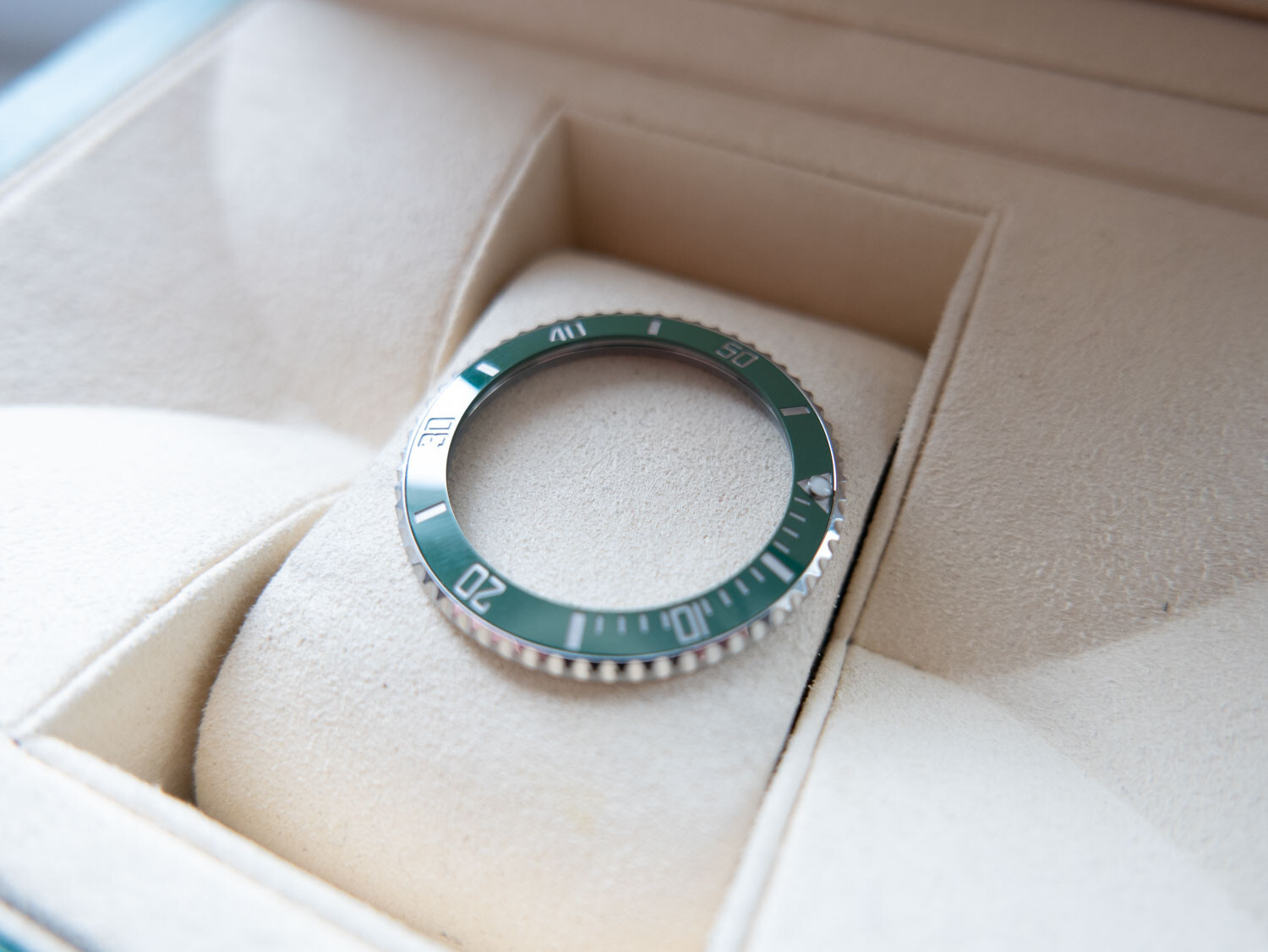 Rolex Submariner 116610 LV Hulk Completo con bisel de cerámica acero inoxidable