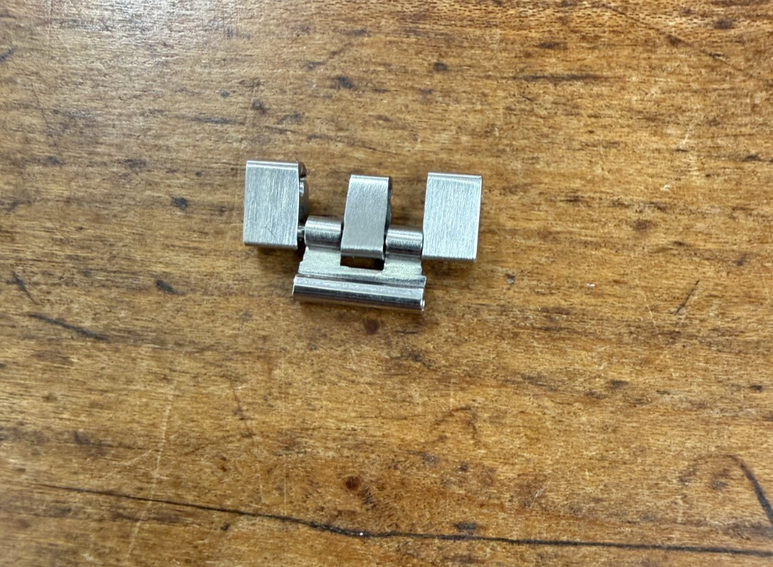 Genuine Vintage Rolex 15mm S/S Jubilee End Link & Clasp #32-20546