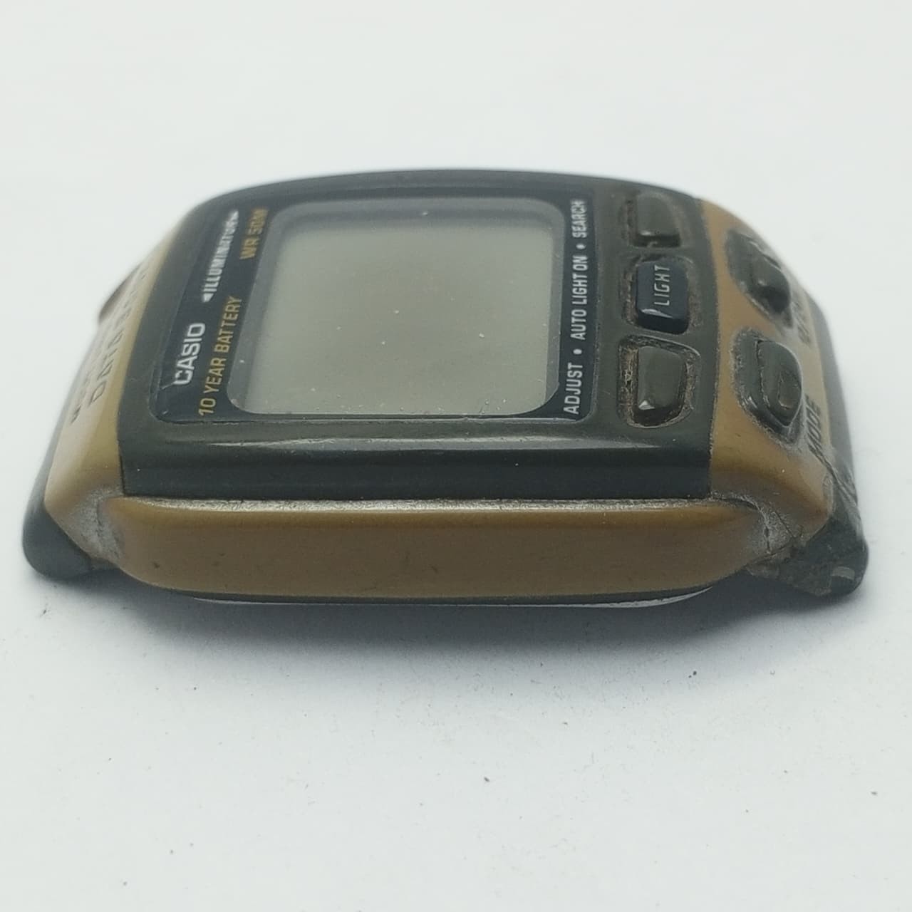 Casio Multi Lingual Data Bank DB-37H Illuminator 2524 Vintage Watch For Parts