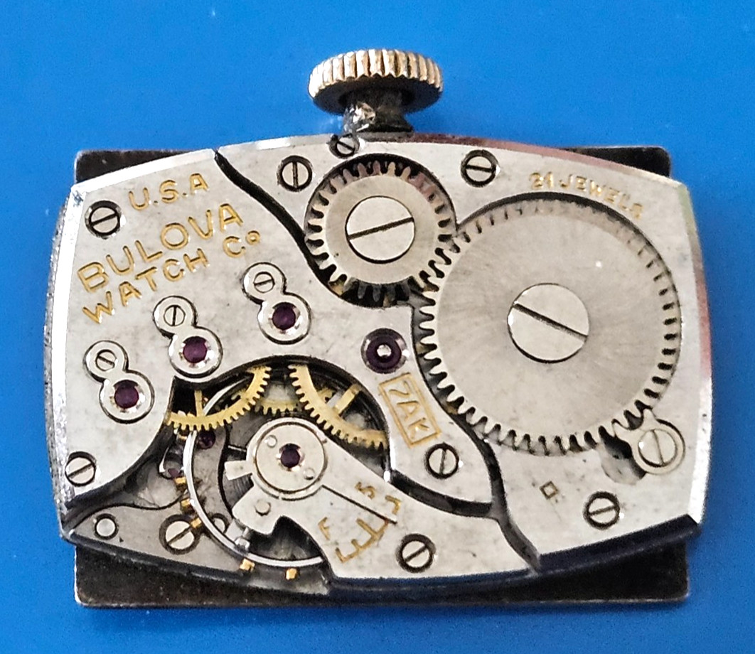 BULOVA 7AK 21J Watch Movement (REMOVED FROM GOLD CASE/BALANCE RUNS) lot125