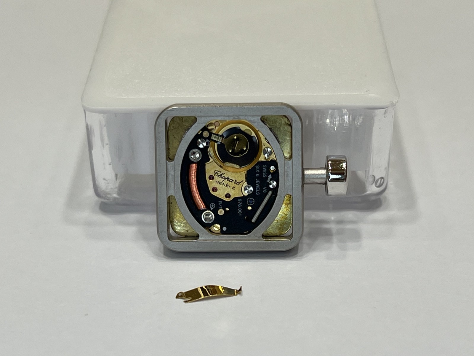 Chopard Geneve Gold Crown 18k & Movement & Dial & Glass Quartz Eta 976.001 Swiss