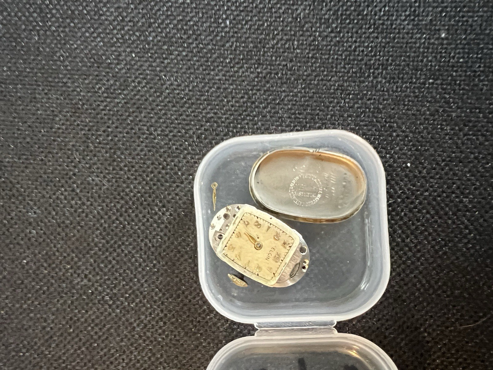 ELGIN Grade 547 WATCH MOVEMENT 15J 21/0S for Parts Repair