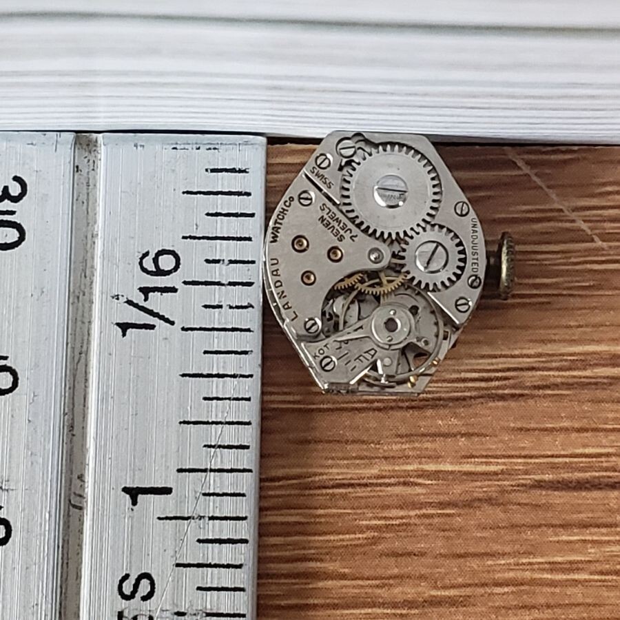 Vintage Empire Landau KOT Watch 7 Jewel Swiss Movement Anchor Case Back WP1